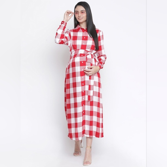 Cerise: Gingham Maternity Dress - Picture 3 of 4